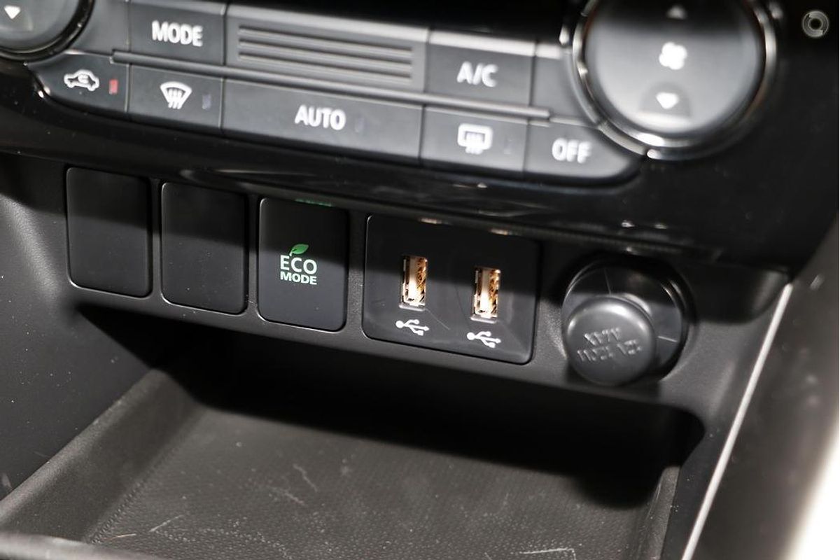 2024 Mitsubishi Eclipse Cross Black Edition YB