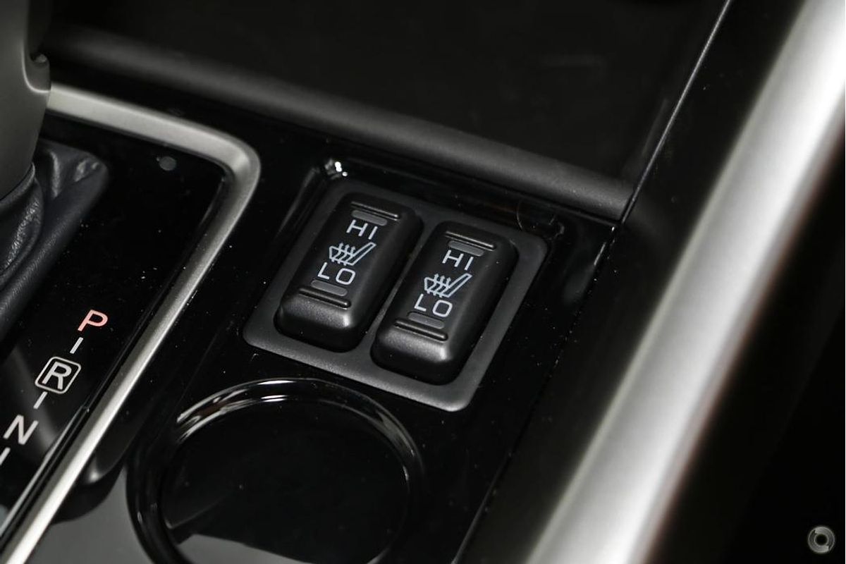 2024 Mitsubishi Eclipse Cross Black Edition YB