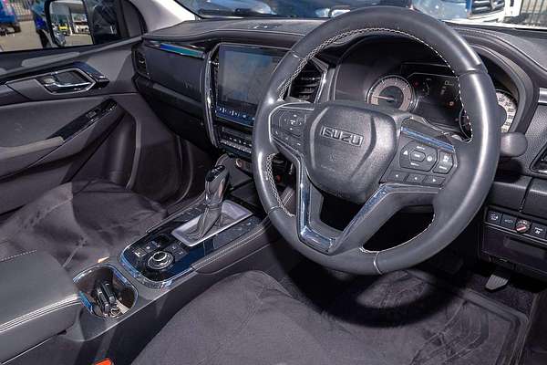 2023 Isuzu MU-X LS-U