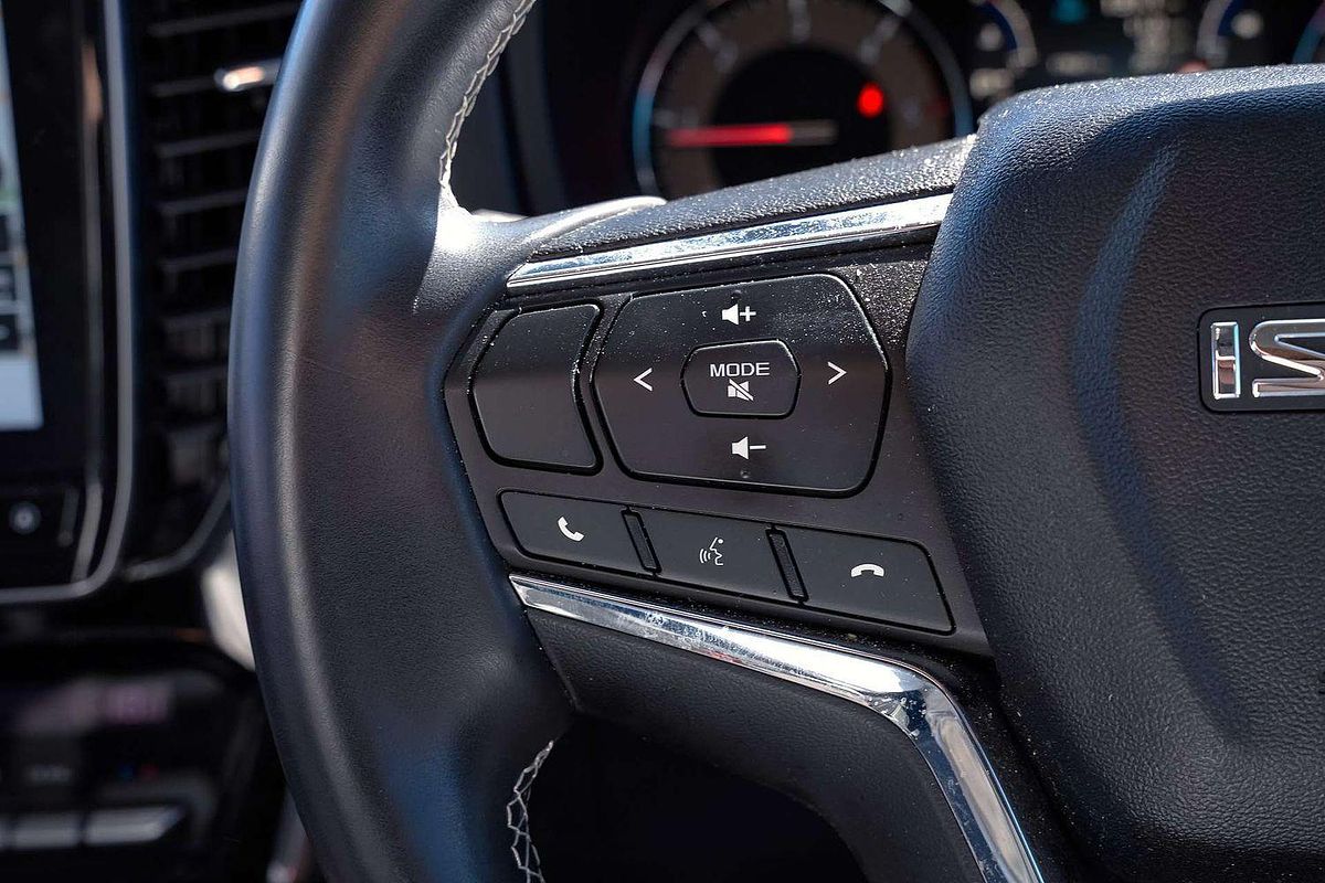 2023 Isuzu MU-X LS-U