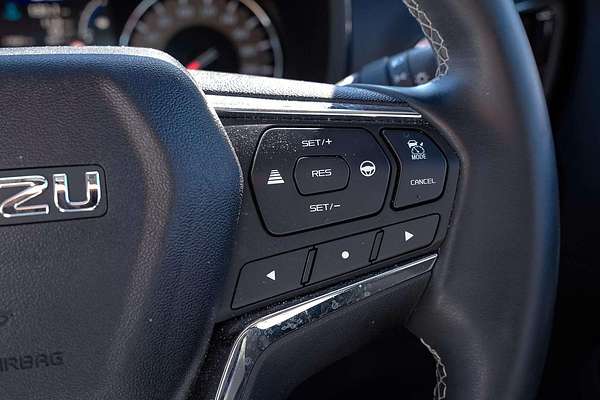 2023 Isuzu MU-X LS-U