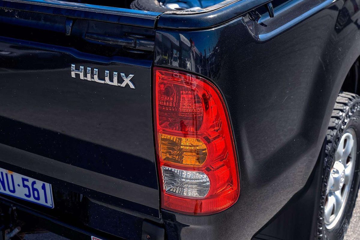 2011 Toyota Hilux SR KUN26R 4X4