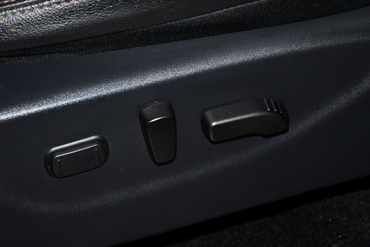 2023 Nissan Navara ST-X D23 Rear Wheel Drive