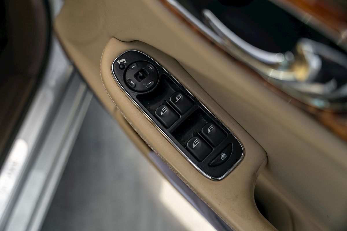 2008 Jaguar XJ6 X358
