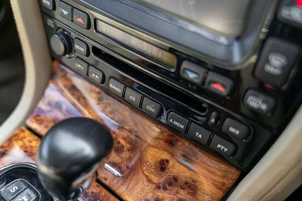 2008 Jaguar XJ6 X358