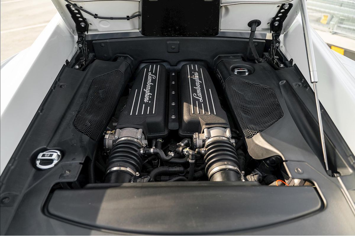 2011 Lamborghini Gallardo LP550-2 L140