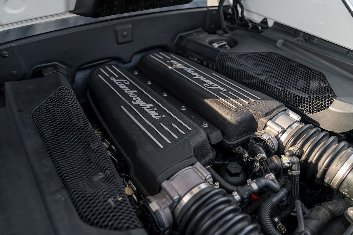 2011 Lamborghini Gallardo LP550-2 L140