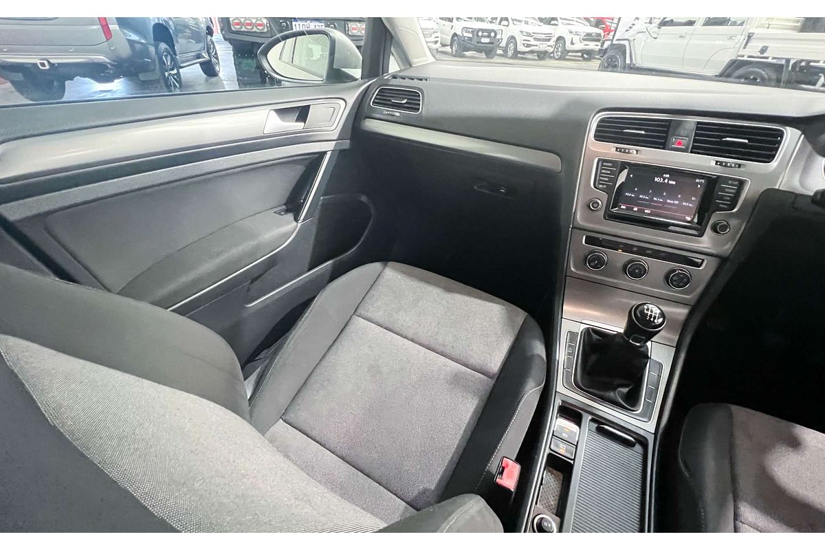 2015 Volkswagen Golf 90TSI 7