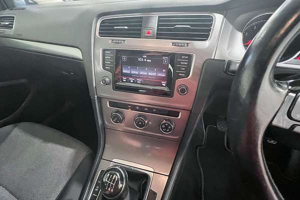 2015 Volkswagen Golf 90TSI 7
