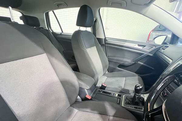 2015 Volkswagen Golf 90TSI 7