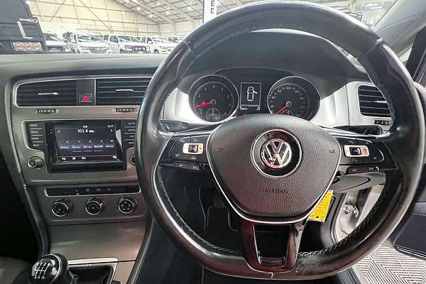 2015 Volkswagen Golf 90TSI 7
