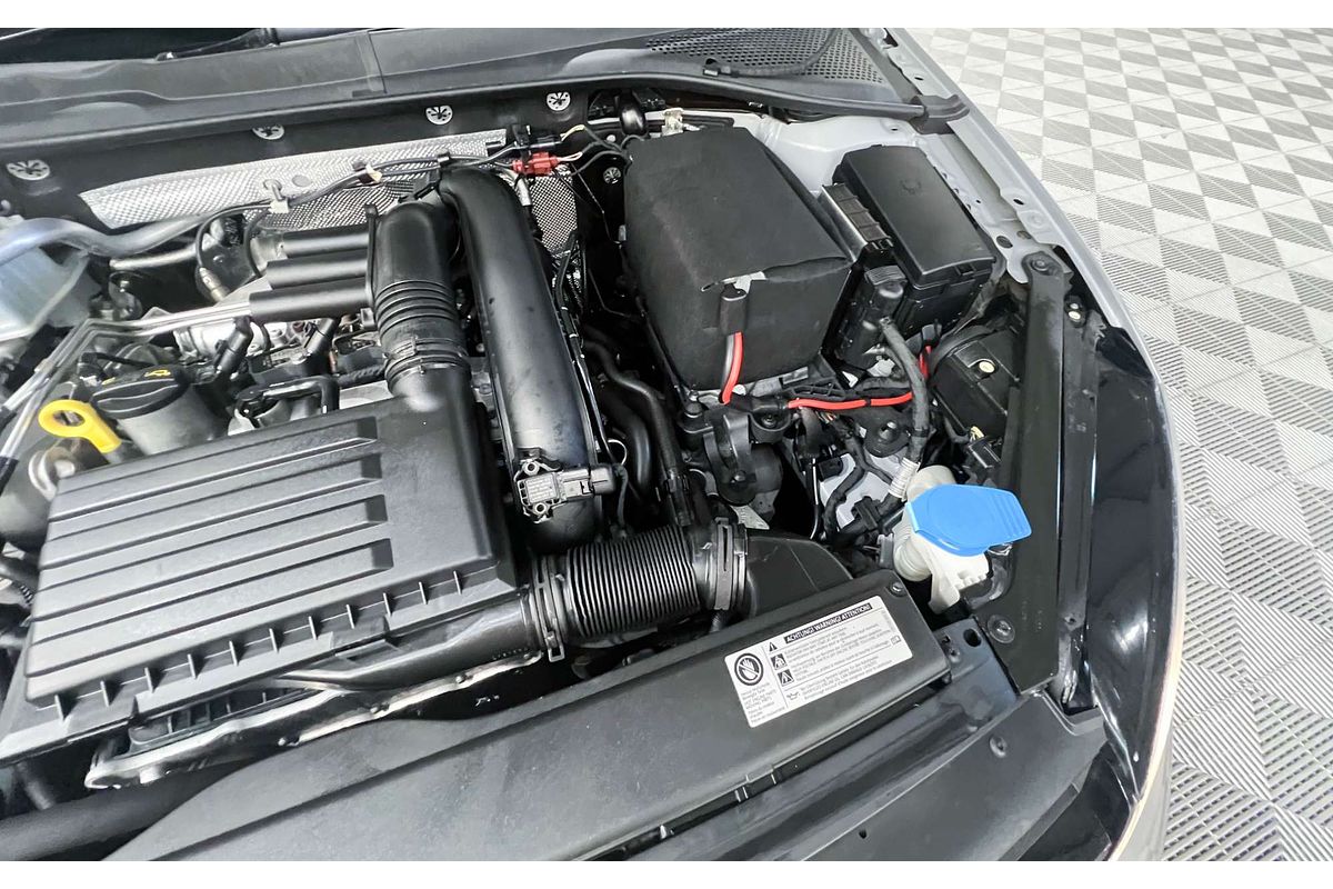 2015 Volkswagen Golf 90TSI 7