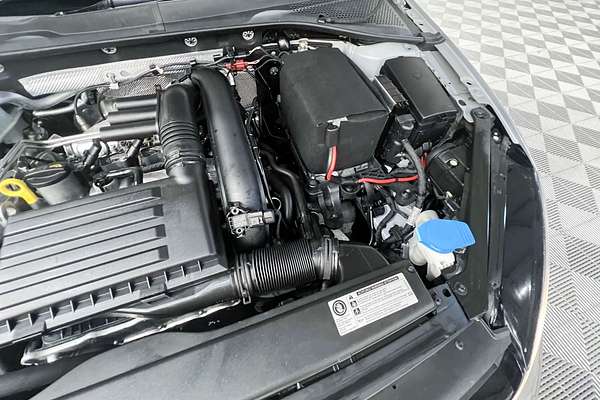 2015 Volkswagen Golf 90TSI 7