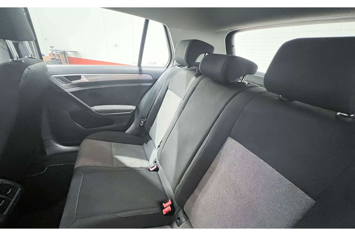 2015 Volkswagen Golf 90TSI 7