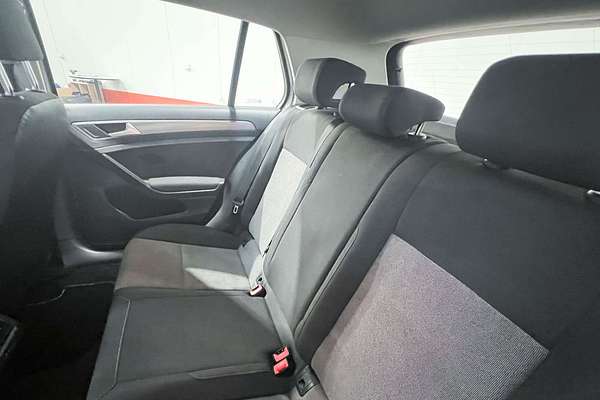 2015 Volkswagen Golf 90TSI 7