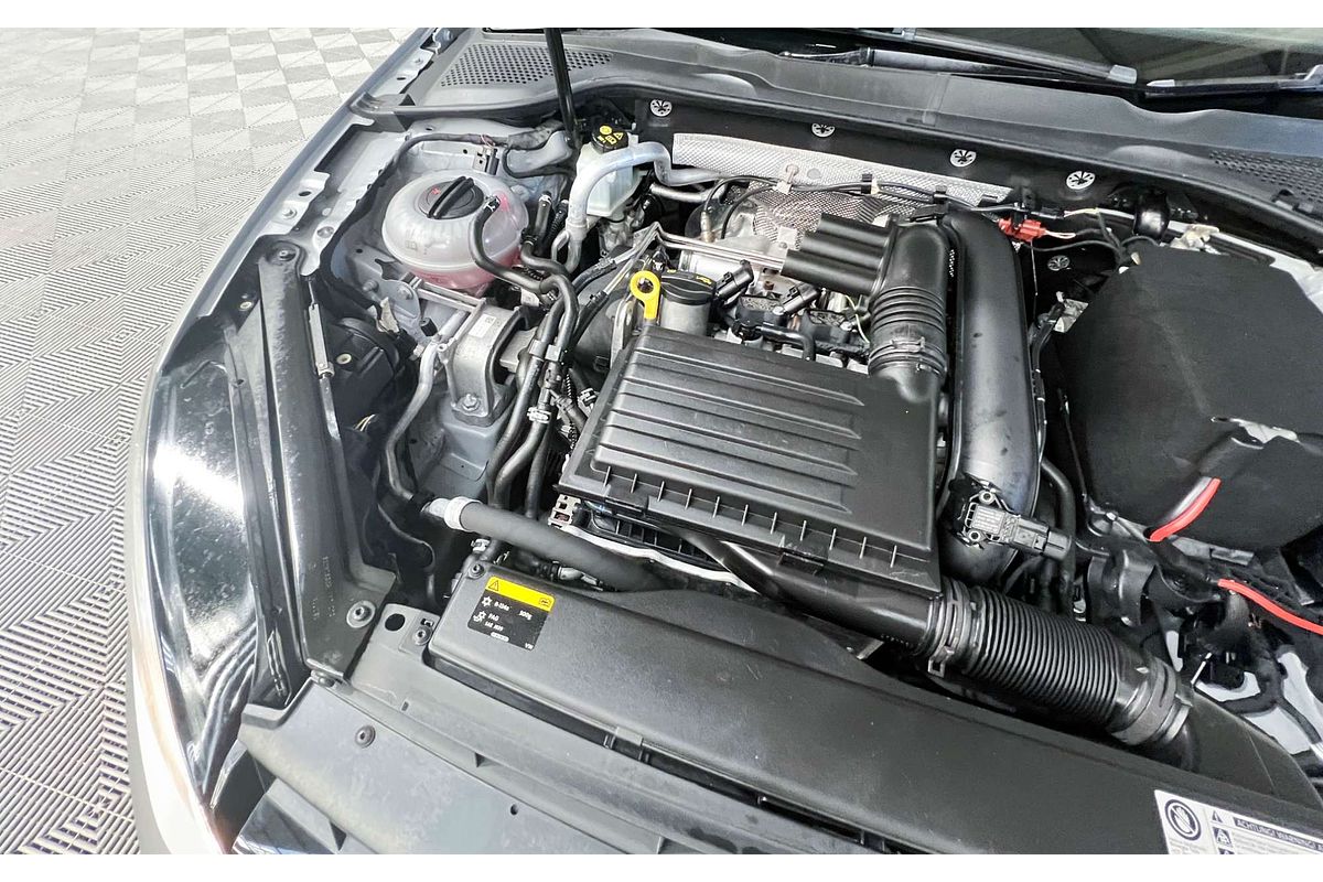 2015 Volkswagen Golf 90TSI 7