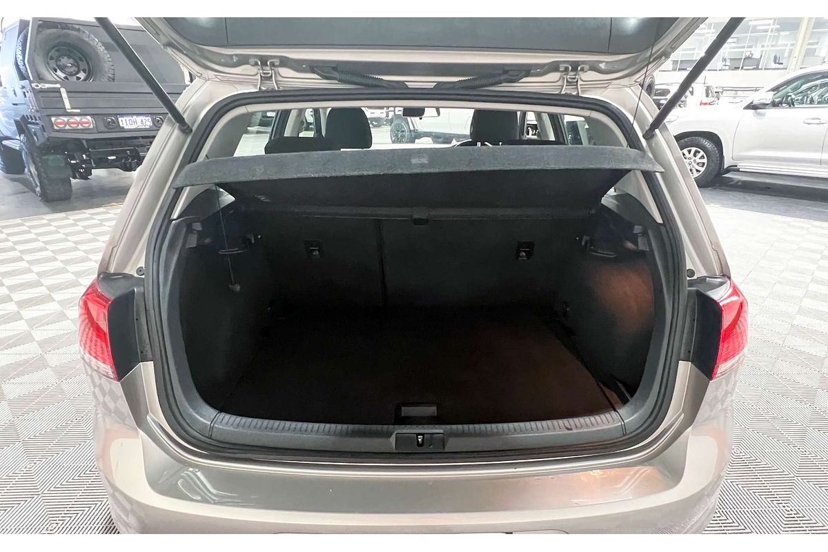 2015 Volkswagen Golf 90TSI 7