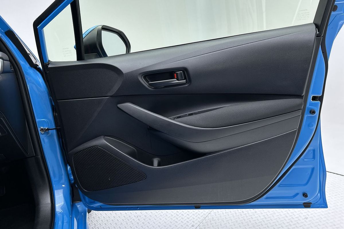 2022 Toyota Corolla Ascent Sport Hybrid ZWE211R