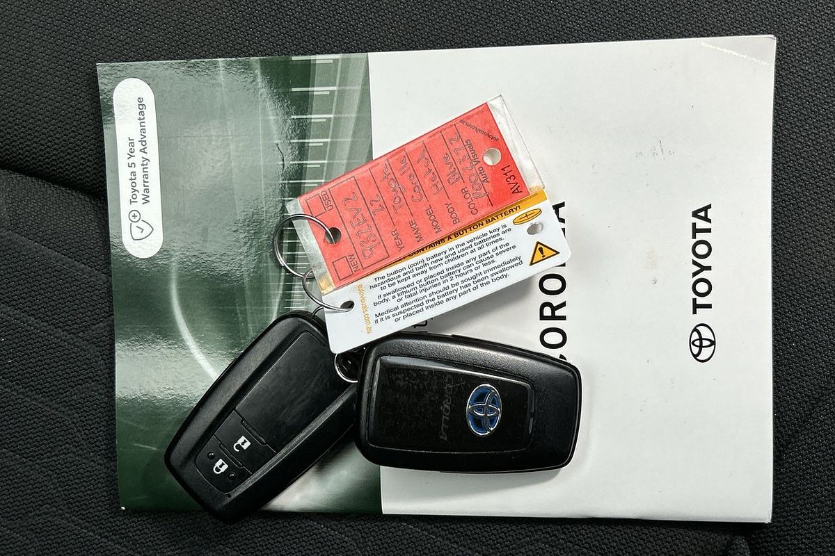 2022 Toyota Corolla Ascent Sport Hybrid ZWE211R