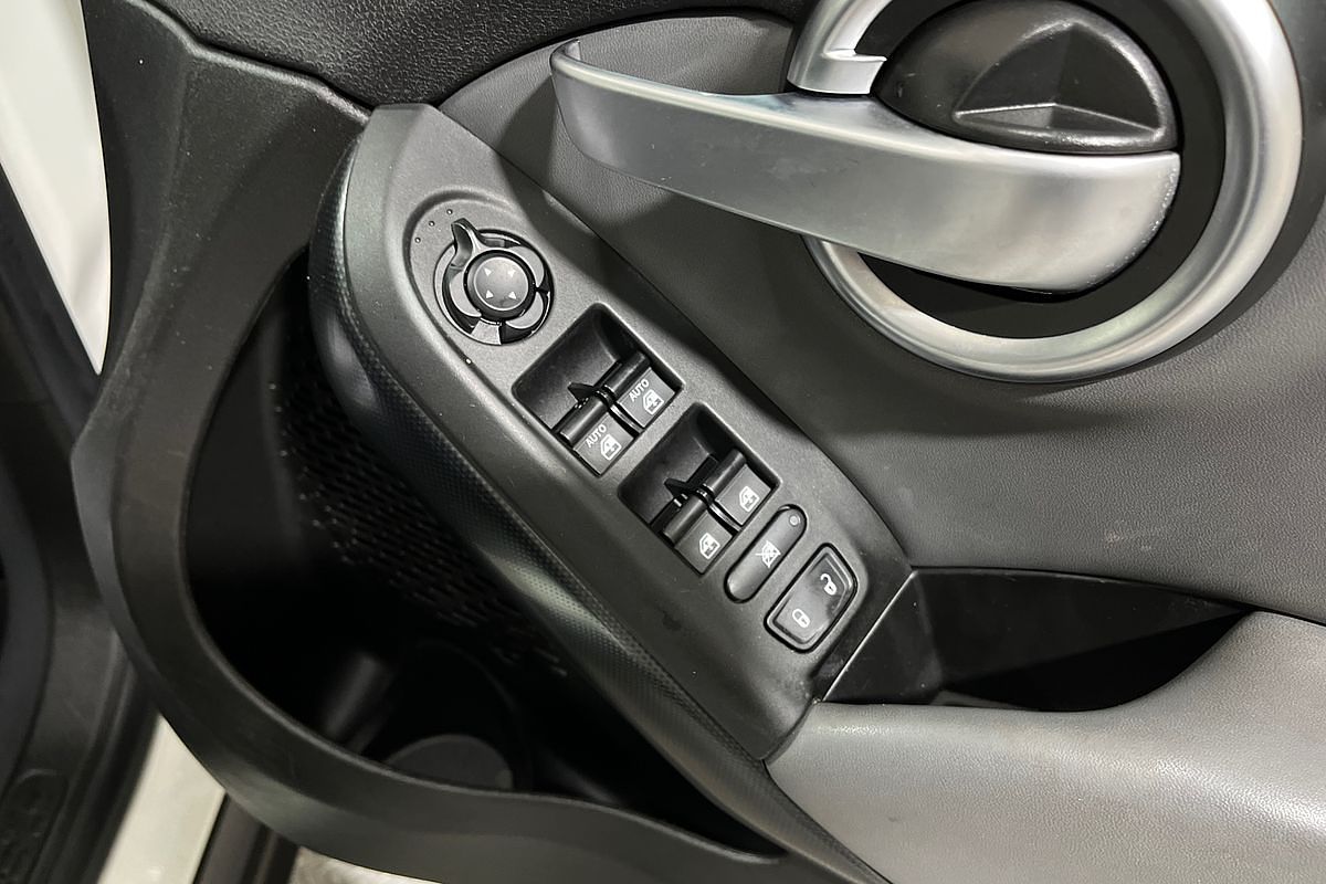2016 Fiat 500X Pop 334