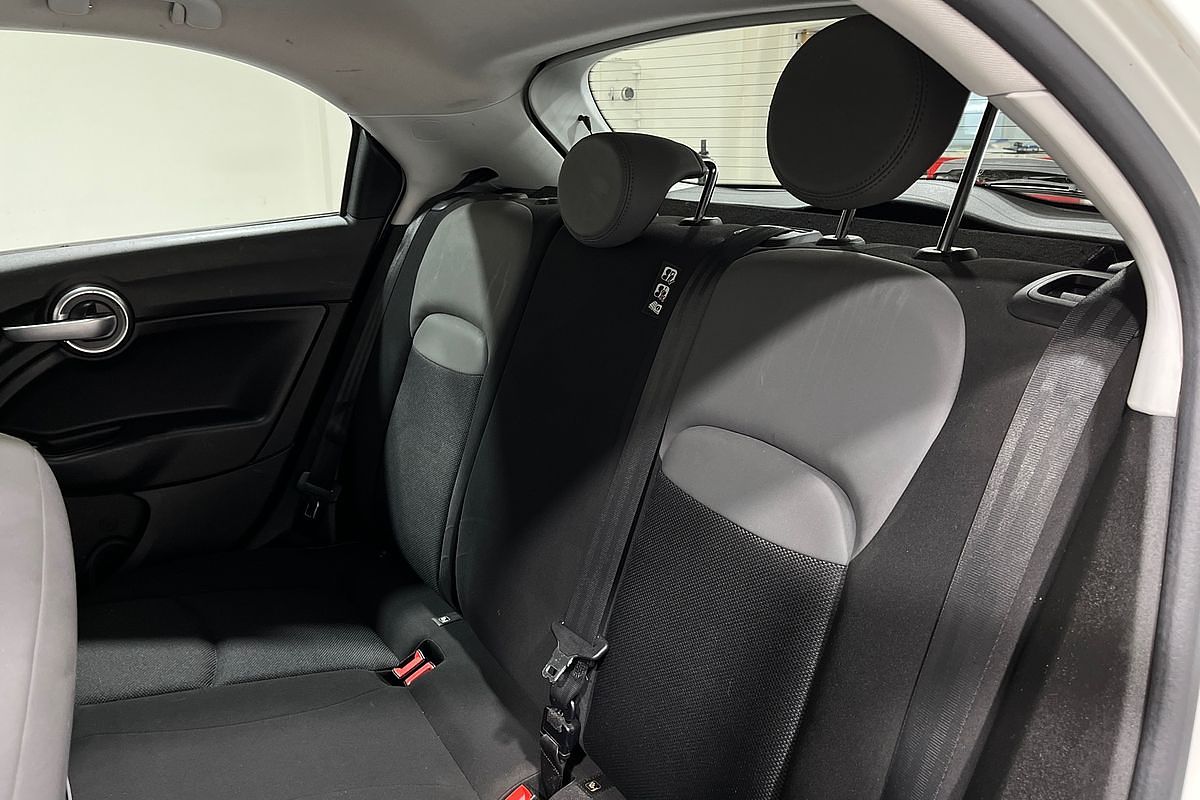 2016 Fiat 500X Pop 334