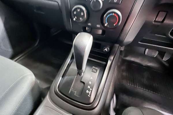 2019 Isuzu D-MAX SX High Ride Rear Wheel Drive