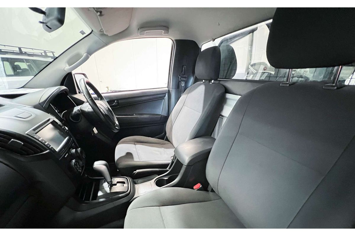 2019 Isuzu D-MAX SX High Ride Rear Wheel Drive