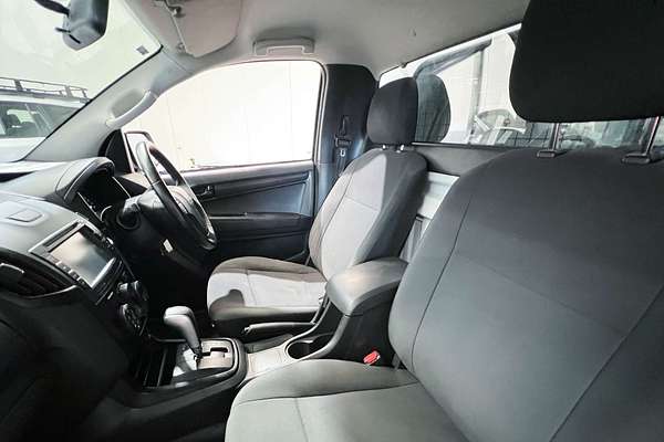 2019 Isuzu D-MAX SX High Ride Rear Wheel Drive