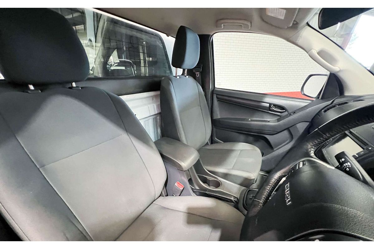2019 Isuzu D-MAX SX High Ride Rear Wheel Drive
