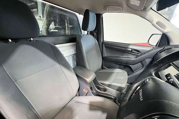 2019 Isuzu D-MAX SX High Ride Rear Wheel Drive