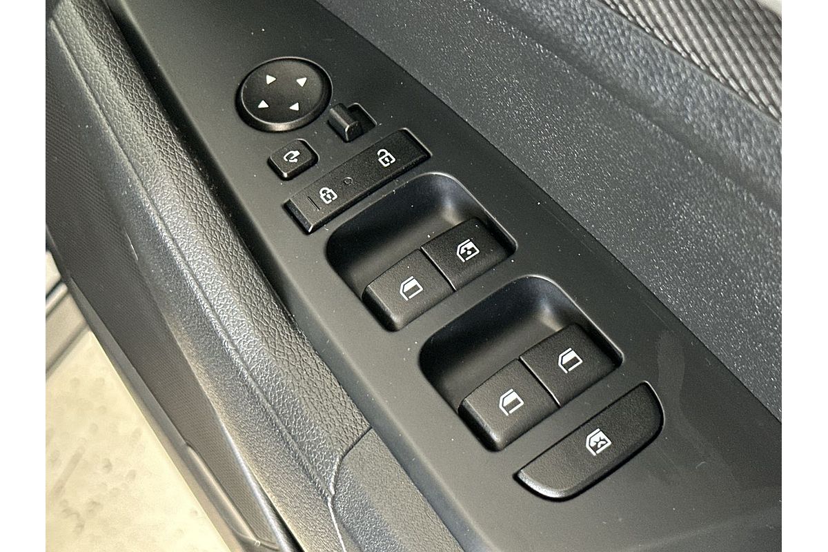 2022 Kia Sportage S NQ5