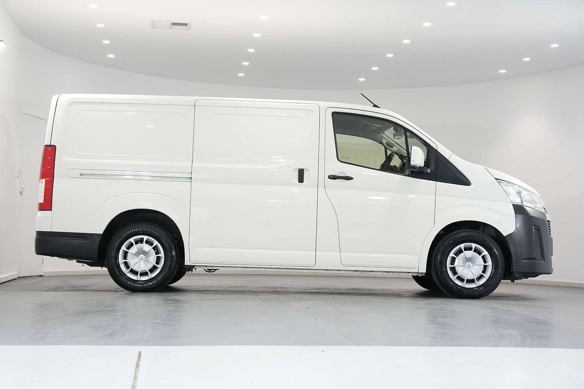 2020 Toyota Hiace GDH300R LWB