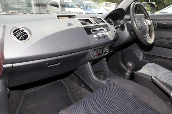 2007 Suzuki Swift S RS415