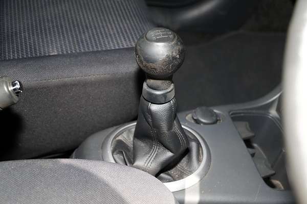 2007 Suzuki Swift S RS415