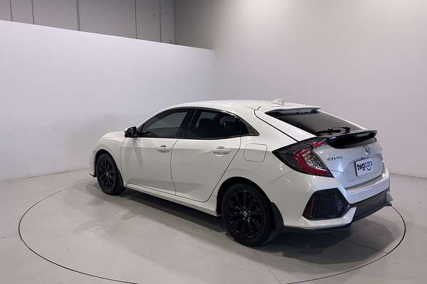2019 Honda Civic VTi-LX 10th Gen