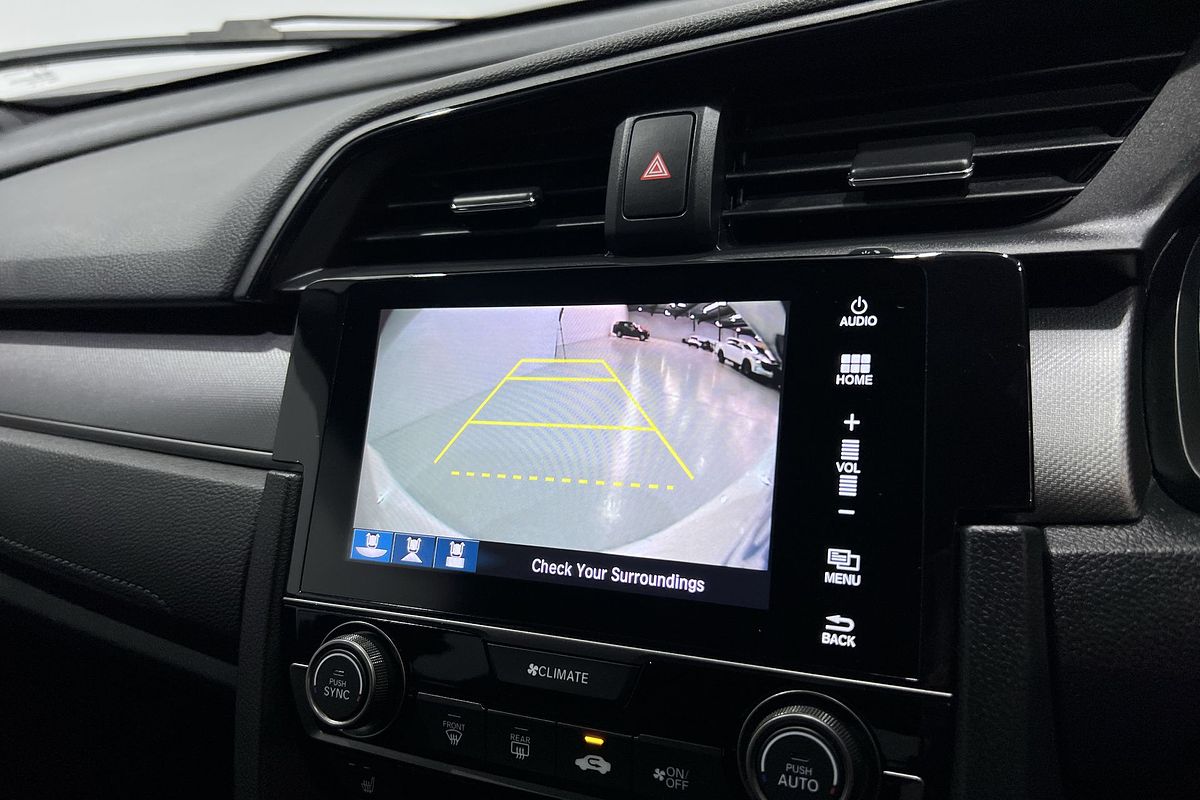 2019 Honda Civic VTi-LX 10th Gen