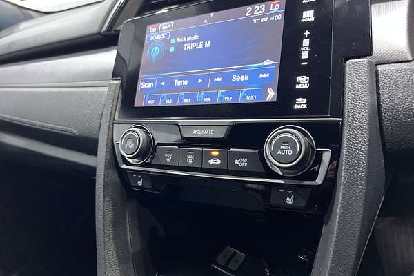 2019 Honda Civic VTi-LX 10th Gen