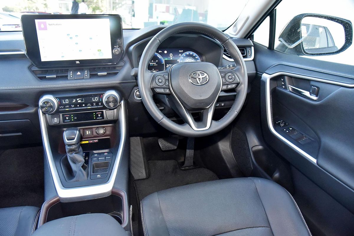 2022 Toyota RAV4 Cruiser AXAH52R