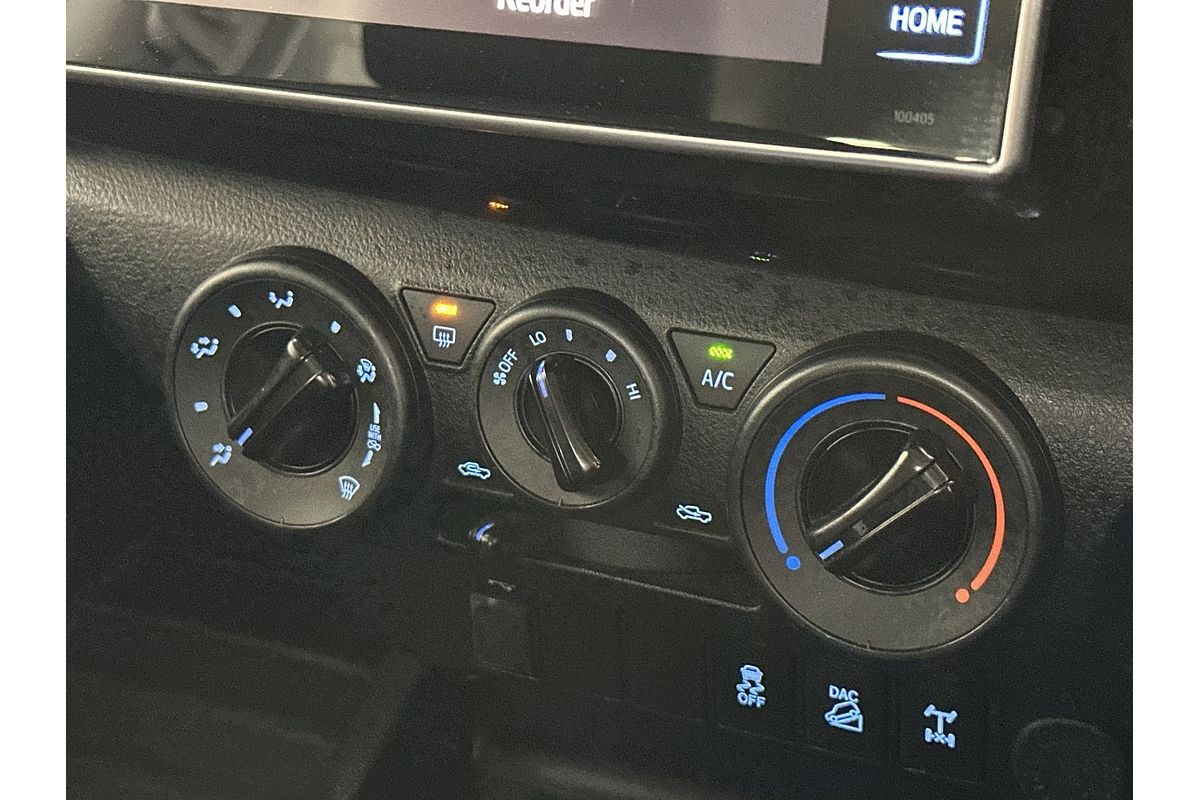 2020 Toyota Hilux SR GUN126R 4X4