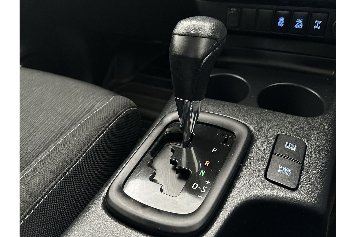 2020 Toyota Hilux SR GUN126R 4X4