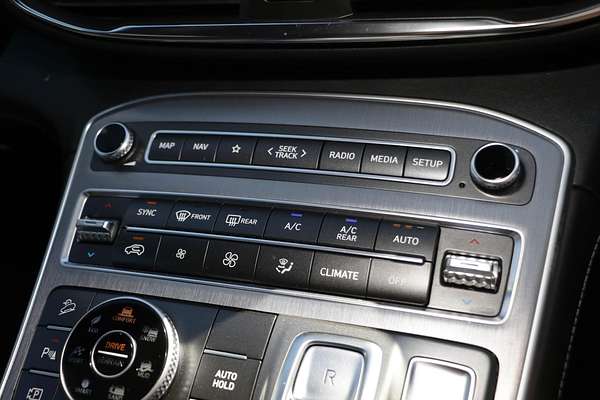 2022 Hyundai Santa Fe Highlander TM.V4