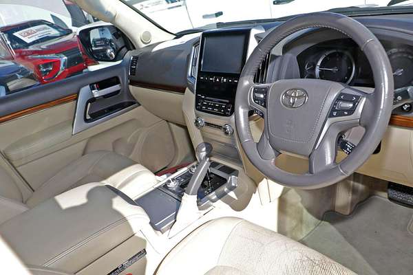 2017 Toyota Landcruiser VX VDJ200R