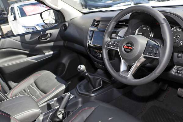 2024 Nissan Navara PRO-4X Warrior D23 4X4