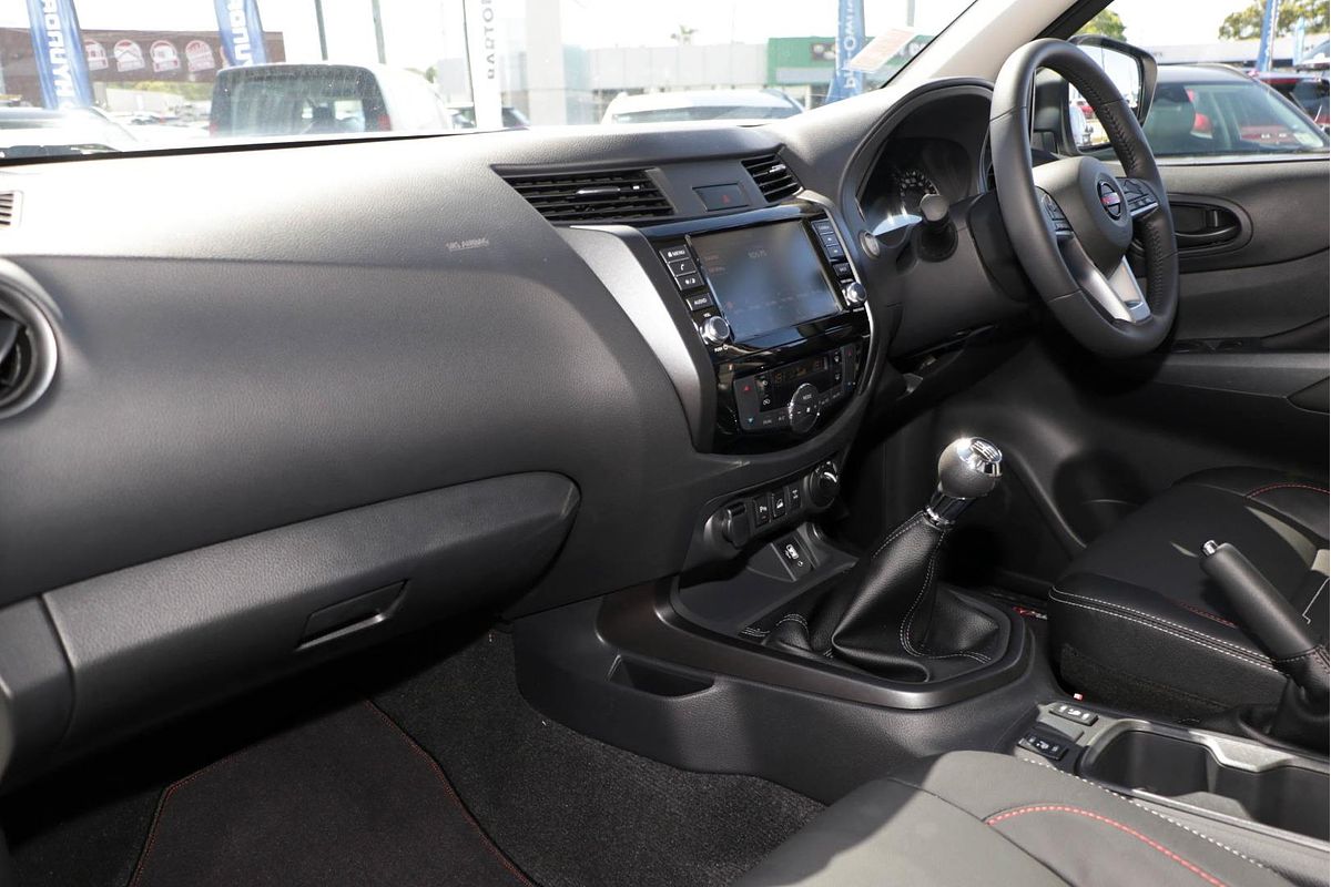 2024 Nissan Navara PRO-4X Warrior D23 4X4