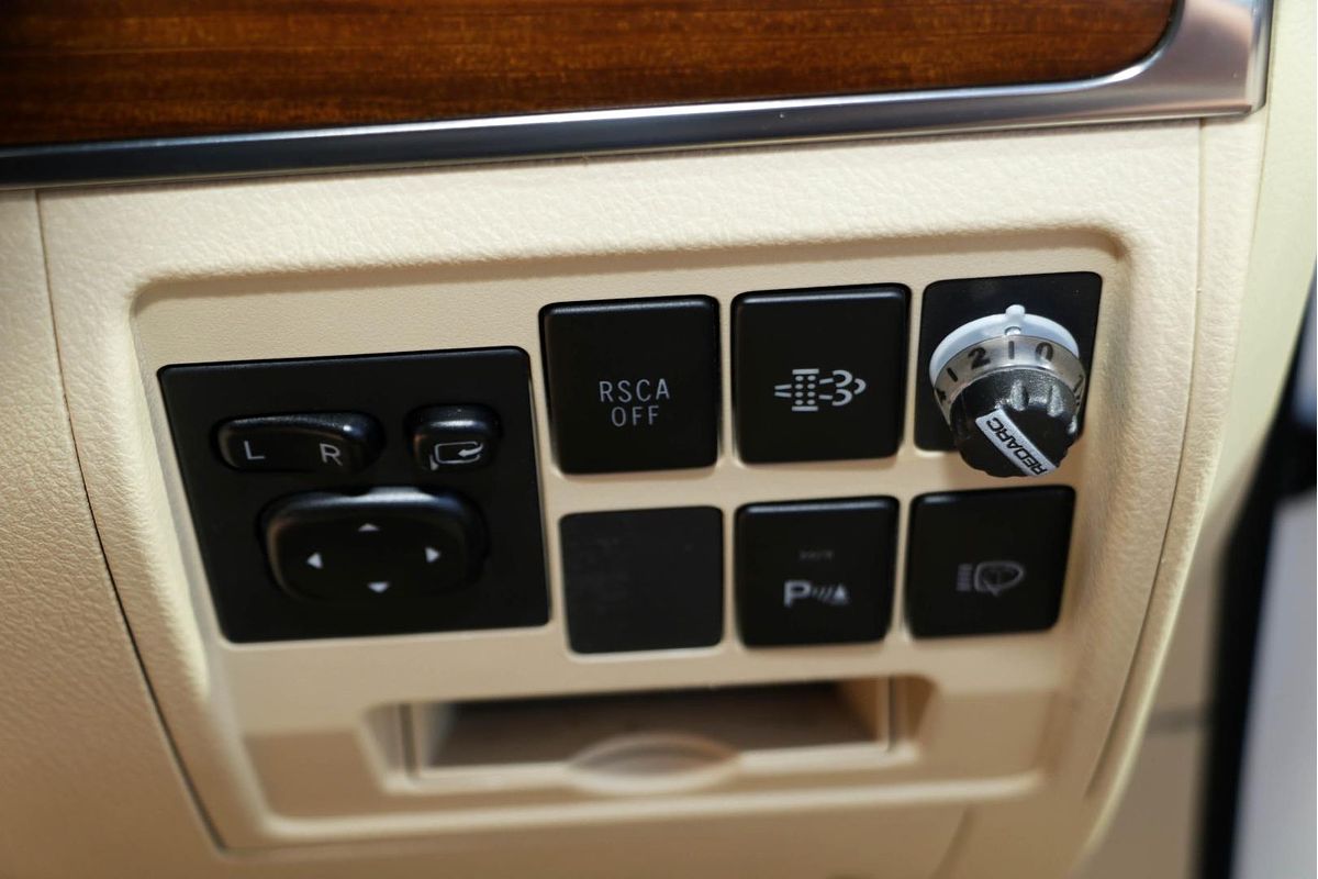 2017 Toyota Landcruiser VX VDJ200R