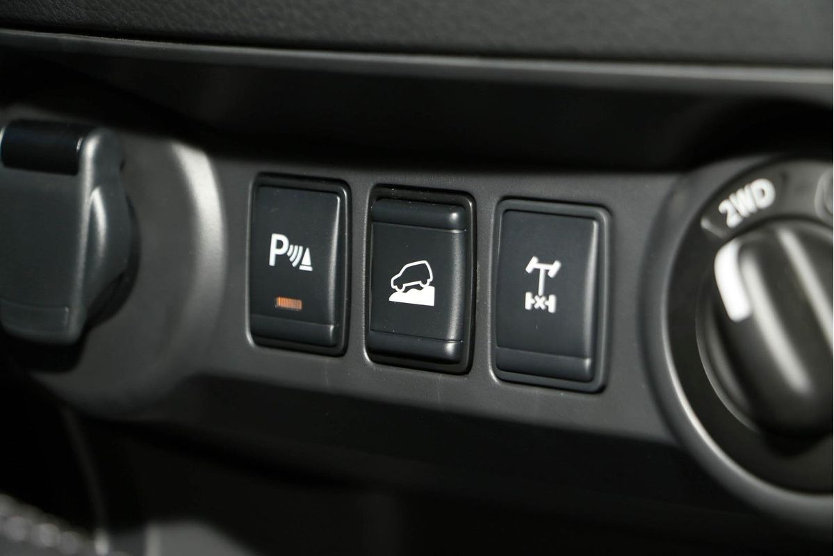 2024 Nissan Navara PRO-4X Warrior D23 4X4