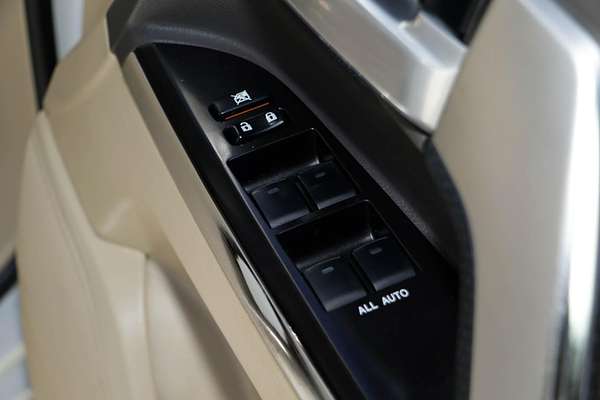 2017 Toyota Landcruiser VX VDJ200R