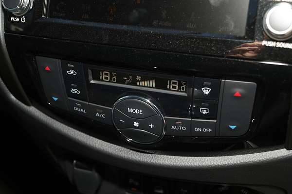 2024 Nissan Navara PRO-4X Warrior D23 4X4