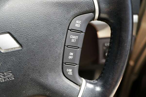 2011 Mitsubishi Pajero GLS NT