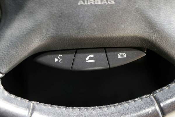 2011 Mitsubishi Pajero GLS NT
